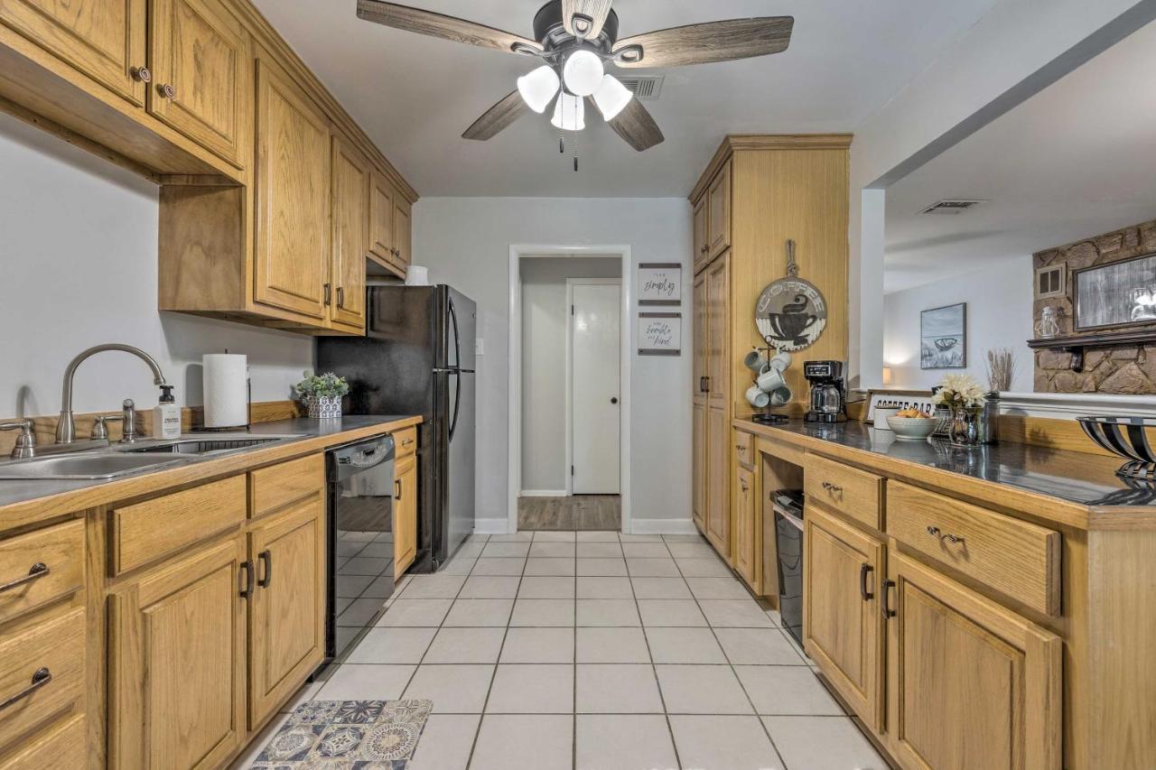 Charming Gulfport Escape Half-Mile To Beach! Luaran gambar